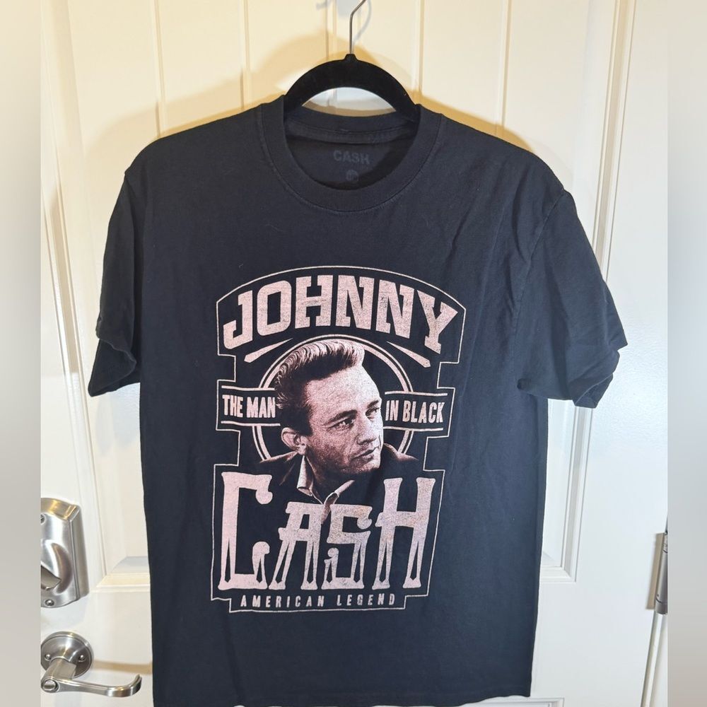 Men’s Medium Johnny Cash Tee